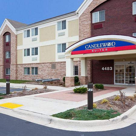 Candlewood Suites Milwaukee Brown Deer, An Ihg Hotel Exteriör bild