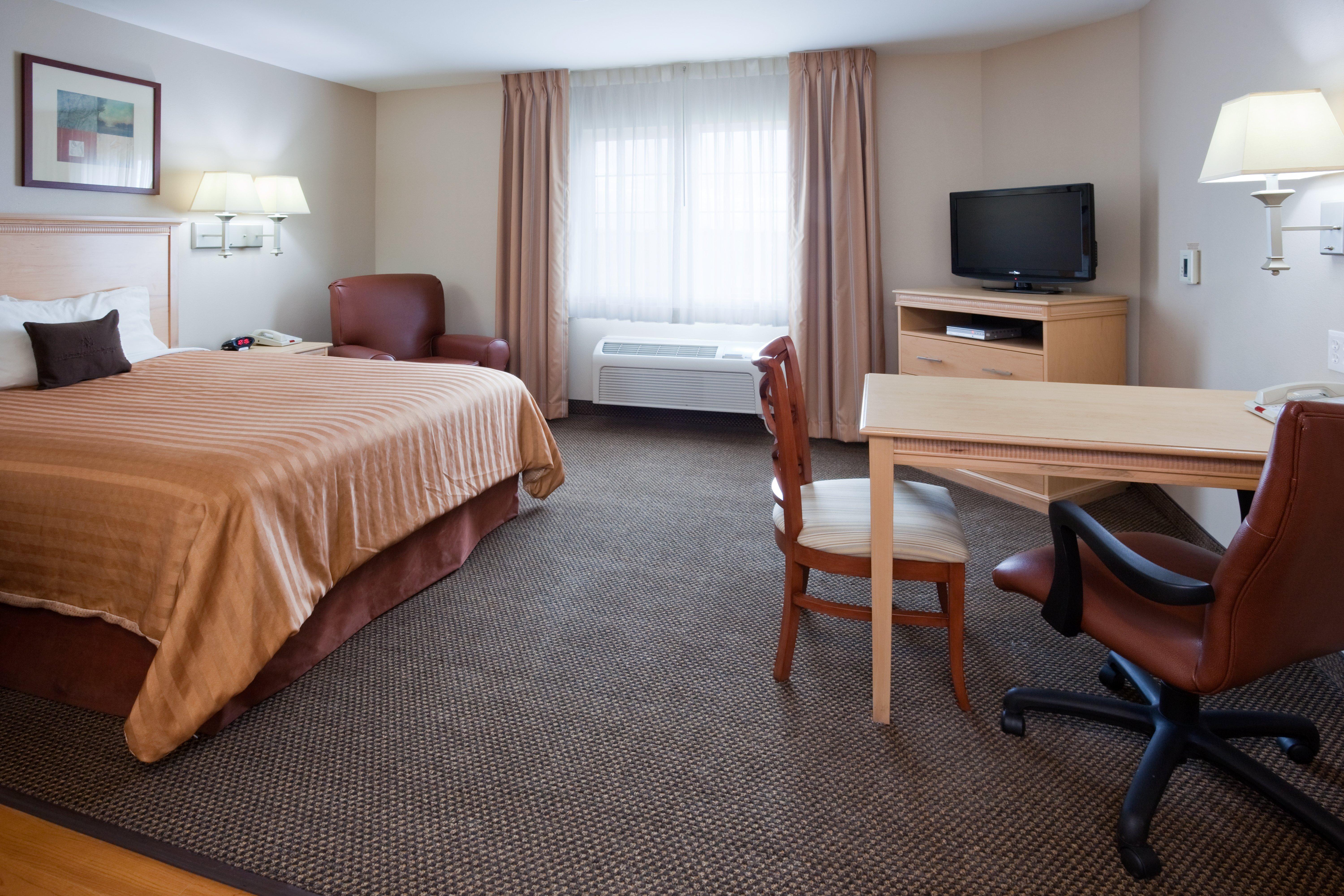 Candlewood Suites Milwaukee Brown Deer, An Ihg Hotel Exteriör bild